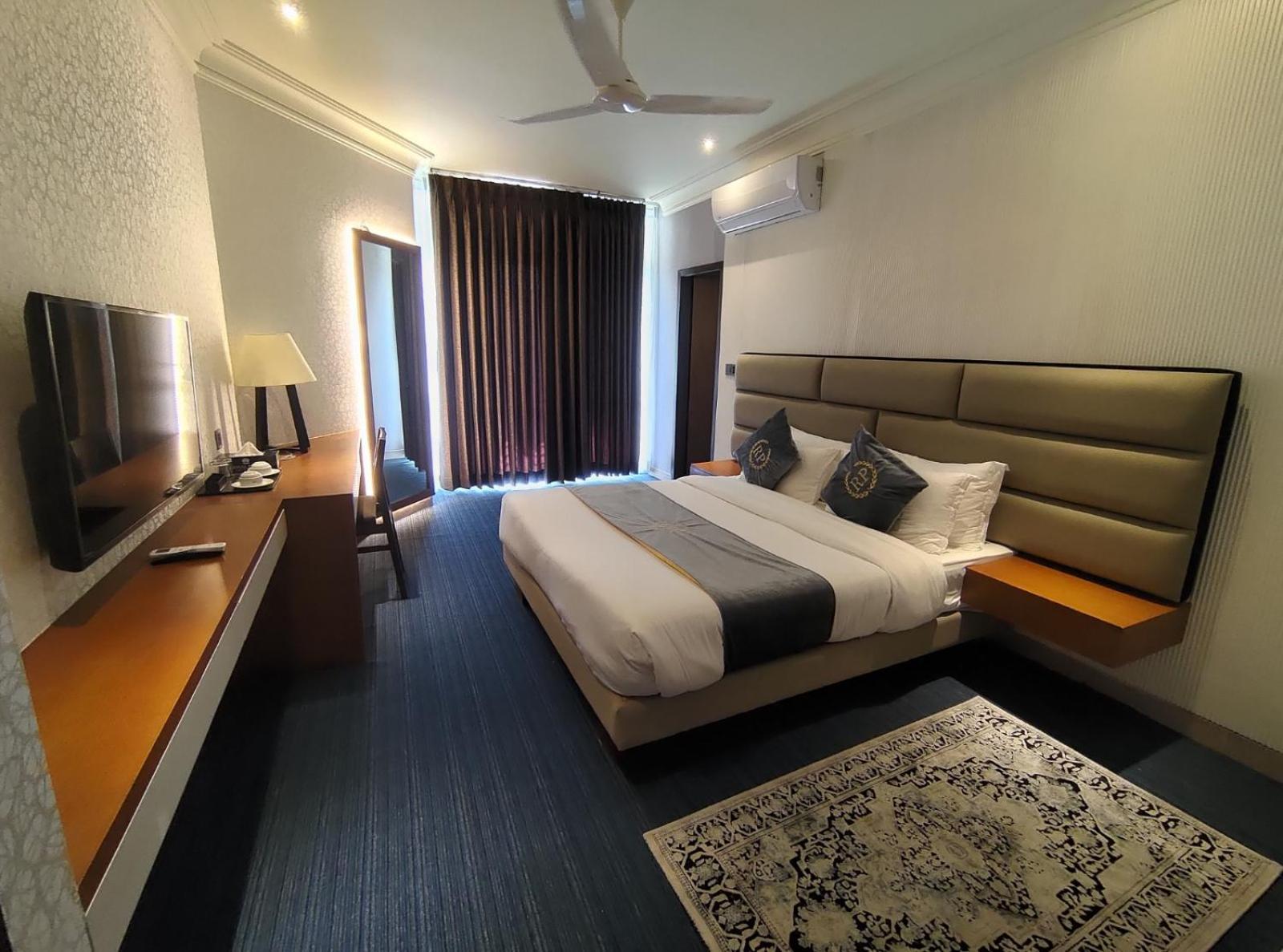 Hotel Royal Cox'S Bazar Extérieur photo