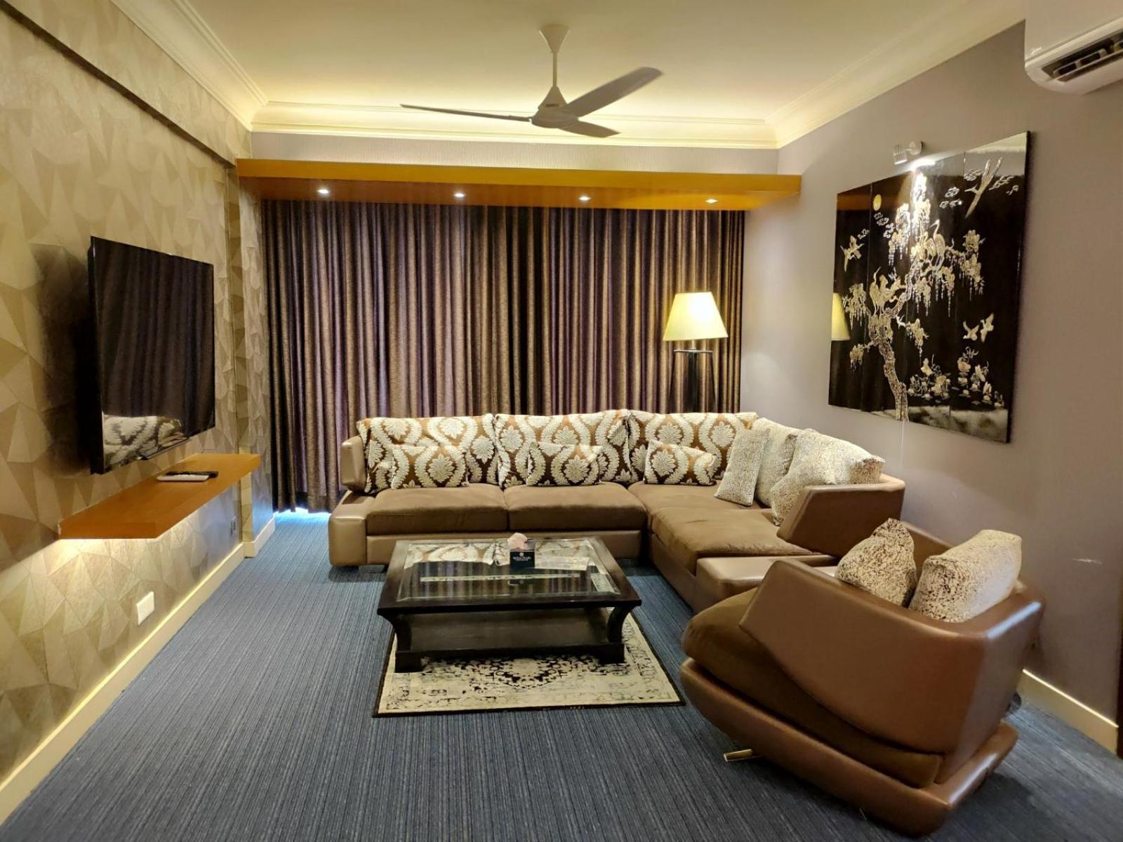 Hotel Royal Cox'S Bazar Extérieur photo
