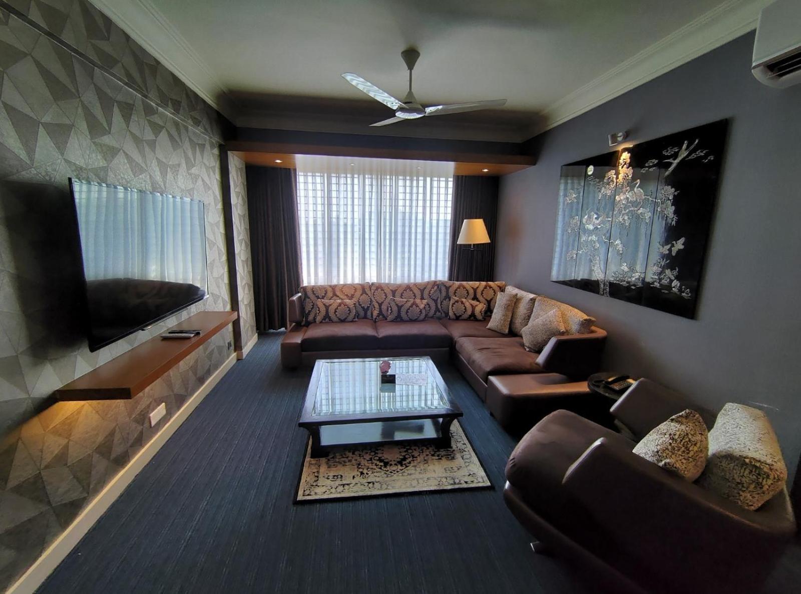 Hotel Royal Cox'S Bazar Extérieur photo