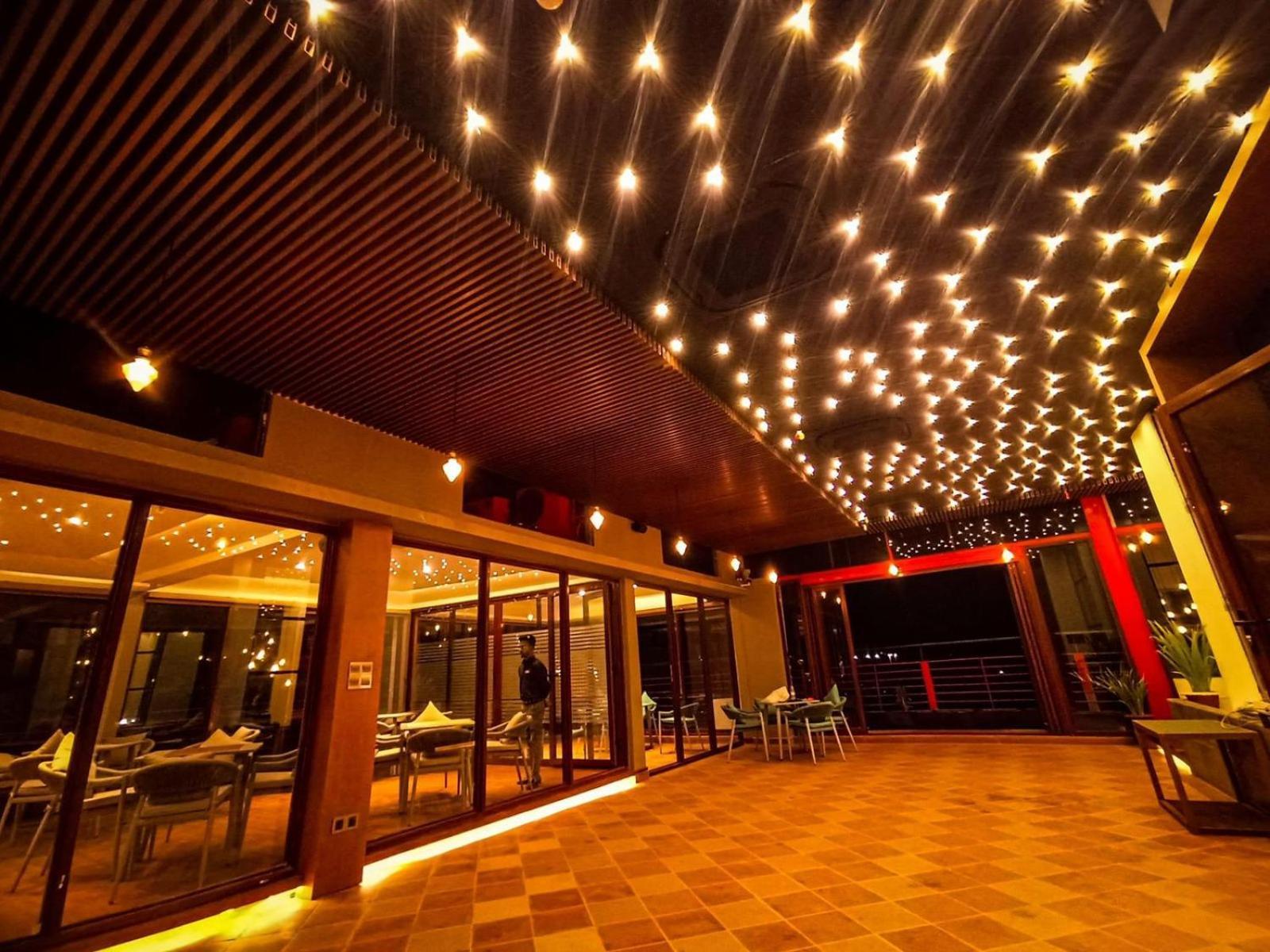 Hotel Royal Cox'S Bazar Extérieur photo